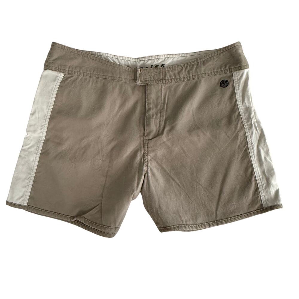 The North Face Shorts Women's 8 Tan Gorpcore